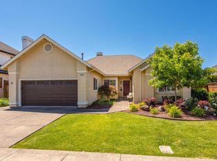 1040 Elsbree Lane, Windsor, CA 95492