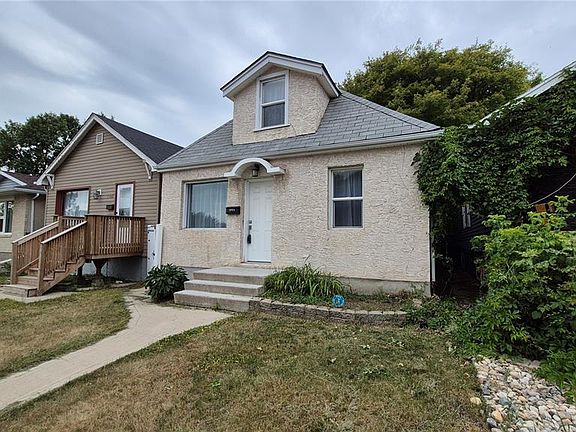 3rd image of 2164 Reynolds STREET