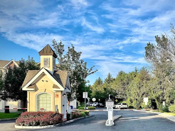 145 Blue Heron Drive image 2 of 22