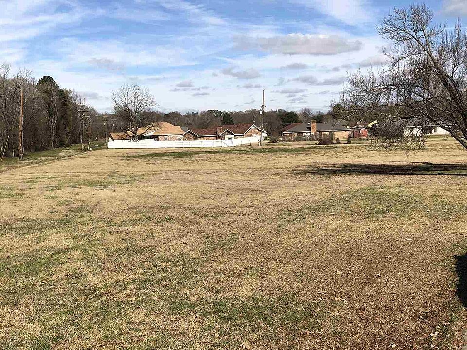 1st image of 5701 Bay Oaks Dr