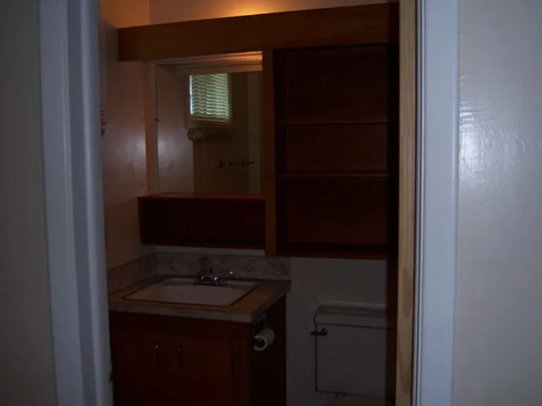 428 Milton Rd — Photo 4