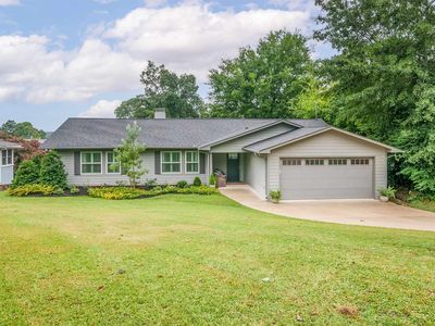 1953 Southwood Rd, Vestavia Hills, AL, 35216