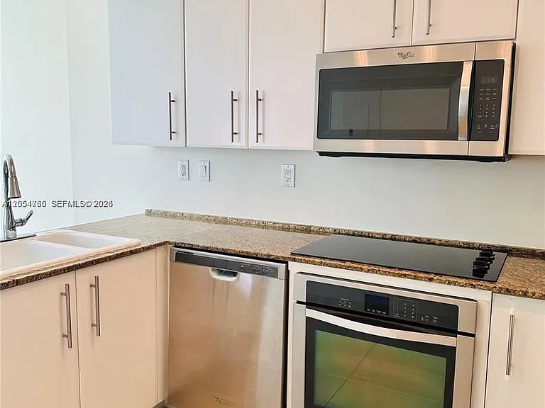 3370 NE 190th St #706 — Photo 10