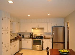 730 Conifer St, Calvert City, KY 42029