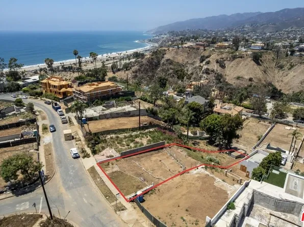 533 Mount Holyoke Ave, Pacific Palisades, CA 90272