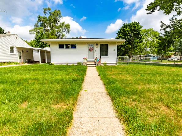 1195 Oak St, Ypsilanti, MI 48198