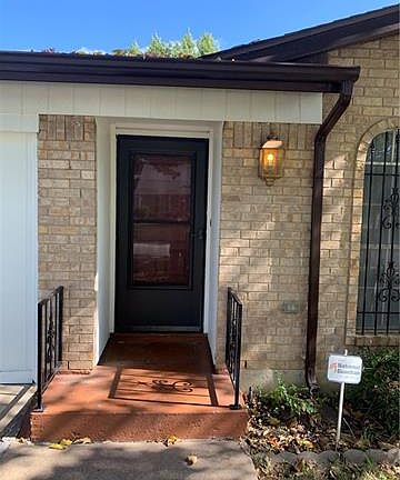 3rd image of 7821 Emerald Hills Way