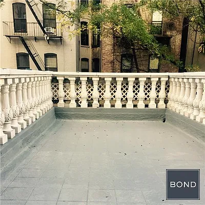 Rented by Bond New York | media 22