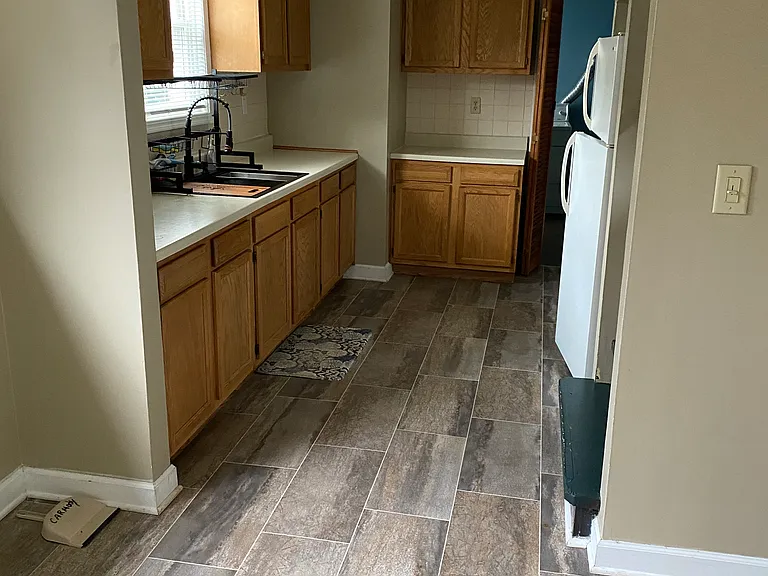 512 McCarthy St — Photo 6