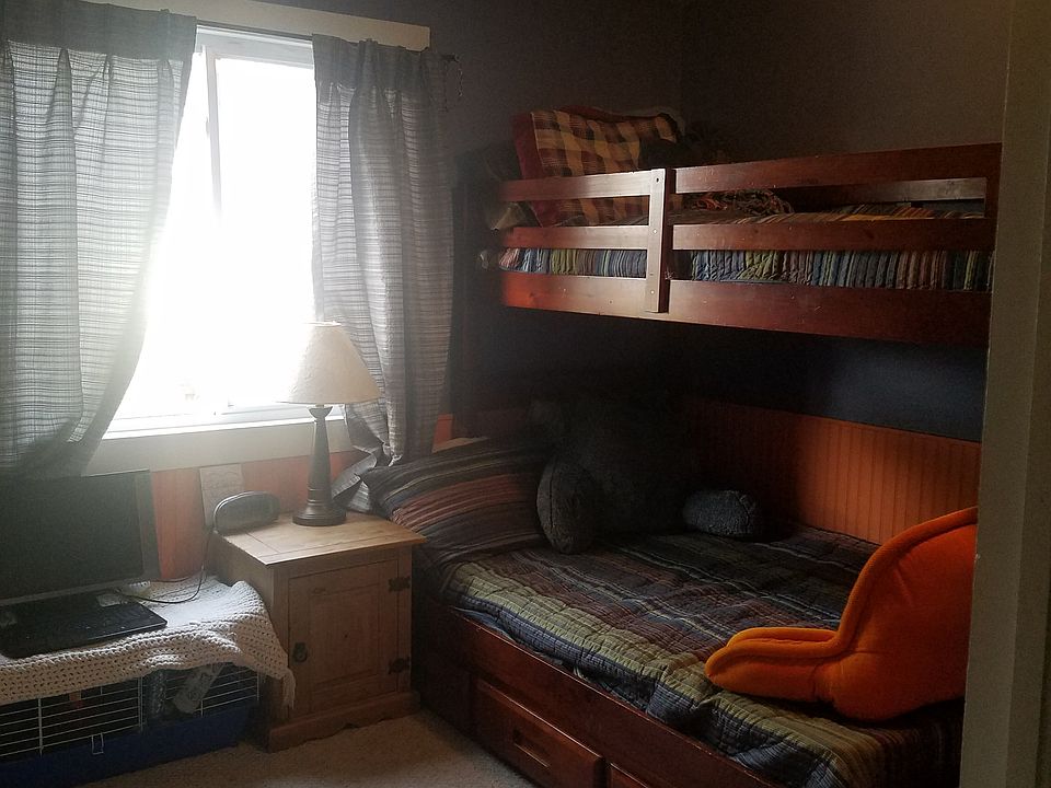 1st image of 215 White St