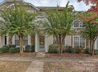 1115 Drummond Ln, Matthews, NC 28104