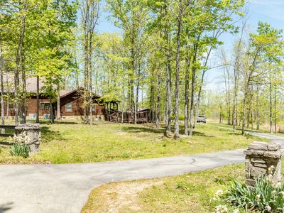 121 Emerald Dr, Hampshire, TN, 38461