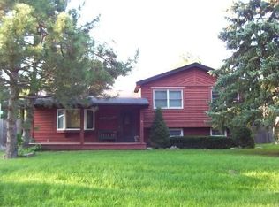 3204 Biscayne Rd, McHenry, IL 60050