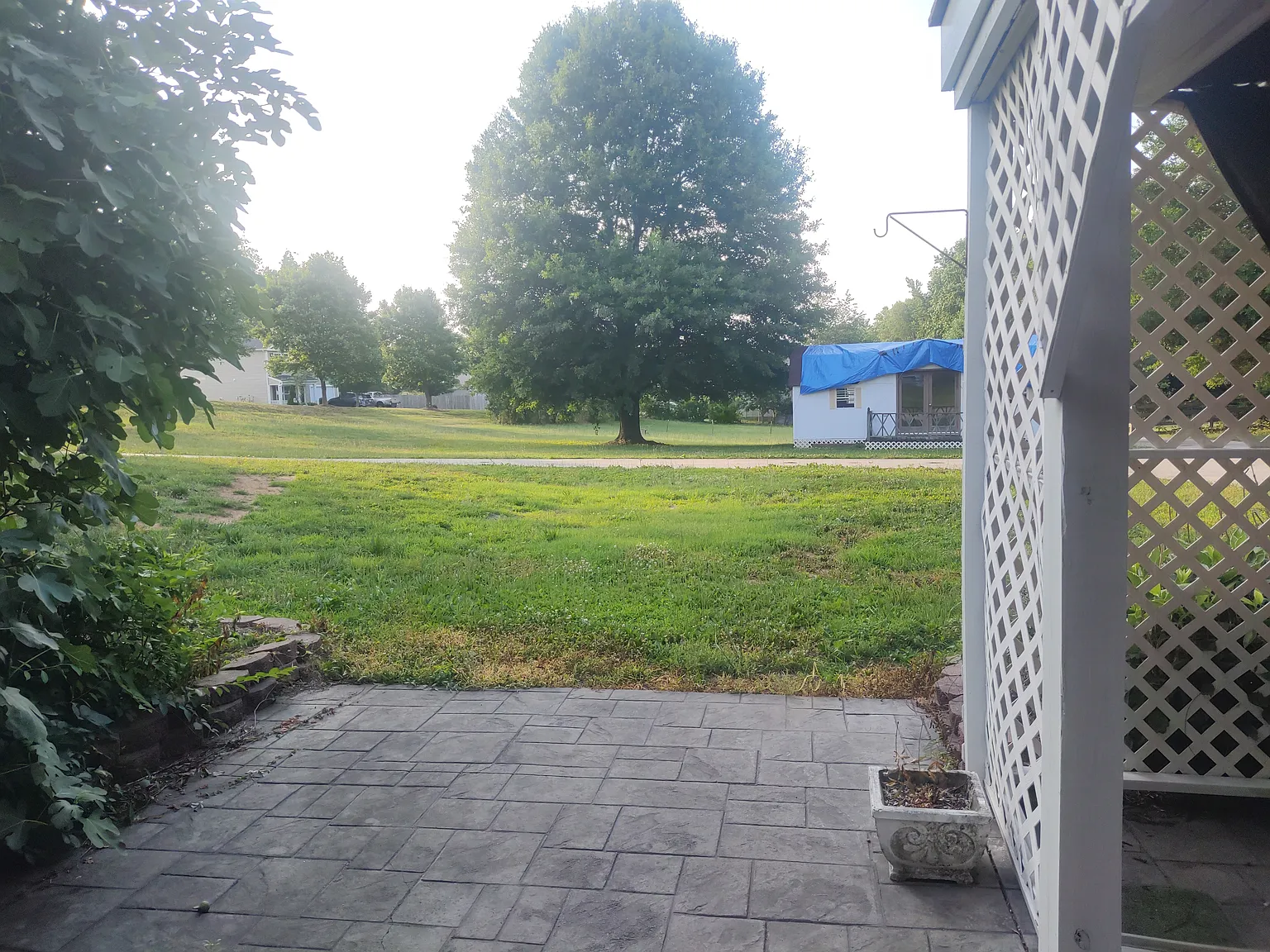 555 Barnes Rd — Photo 3