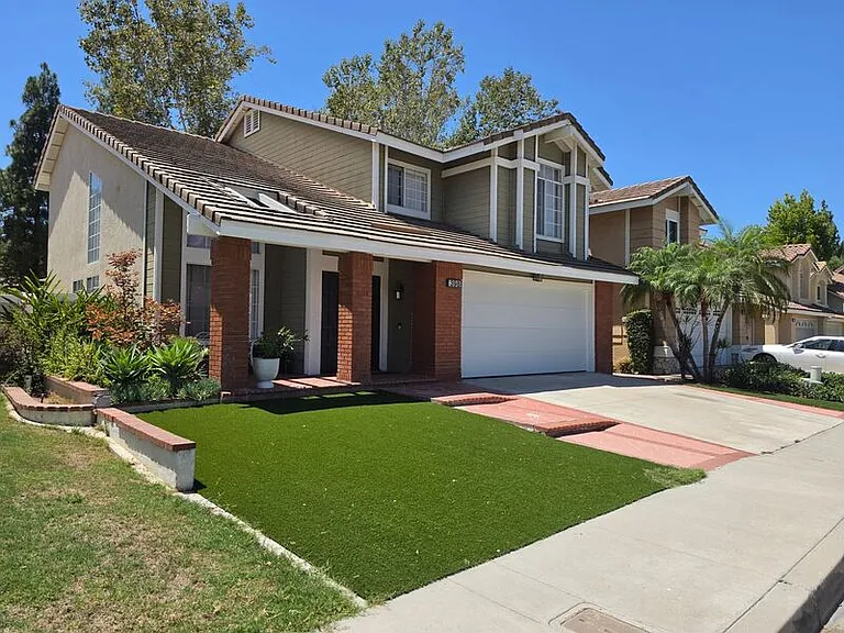 398 N Brook Glen Ln — Photo 3