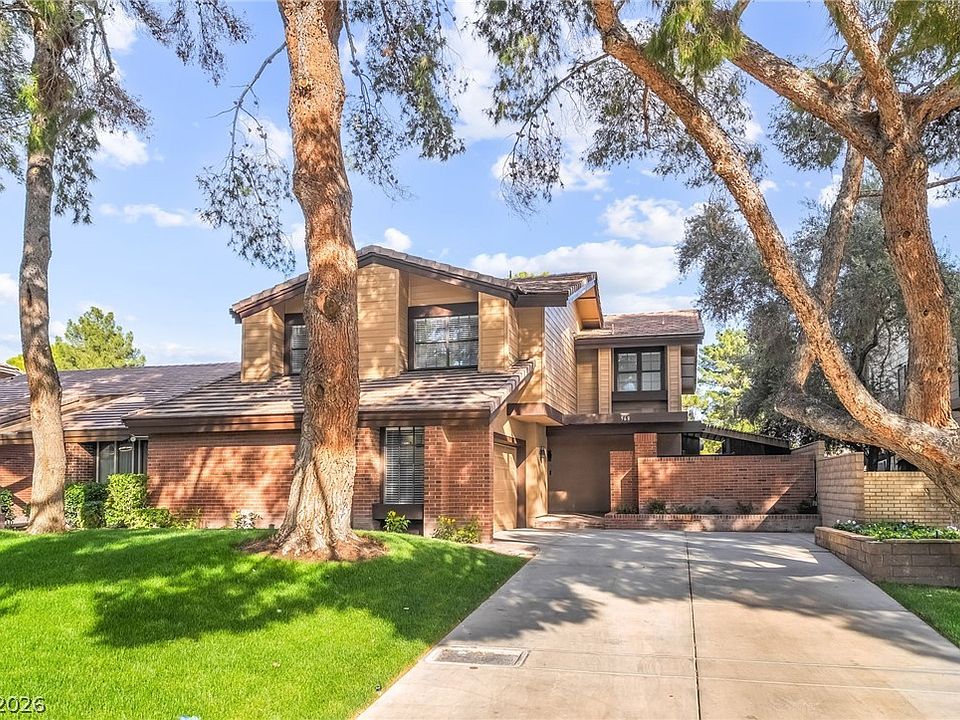 1st image of 968 Pinehurst Dr