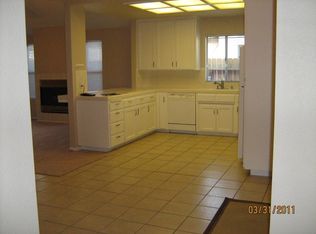 5746 W Ellery Ave, Fresno, CA 93722