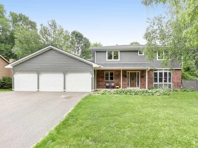 7578 Debbie Ln, Eden Prairie, MN, 55346