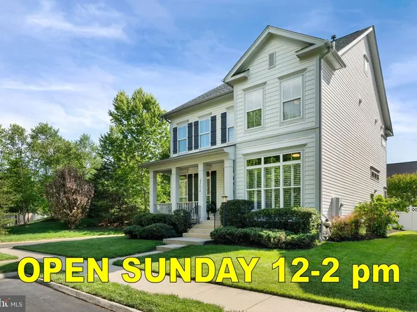 23414 Higbee Ln, Ashburn, VA 20148