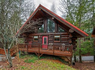 512 Hoot Owl Way, Gatlinburg, TN 37738
