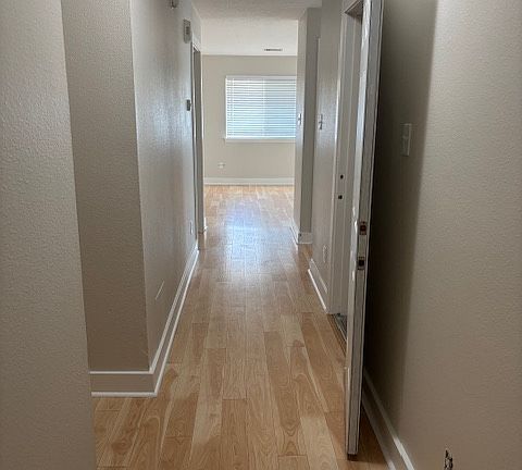 4th image of 7619 River Pines Dr