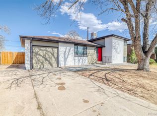 3216 Carson St, Aurora, CO 80011