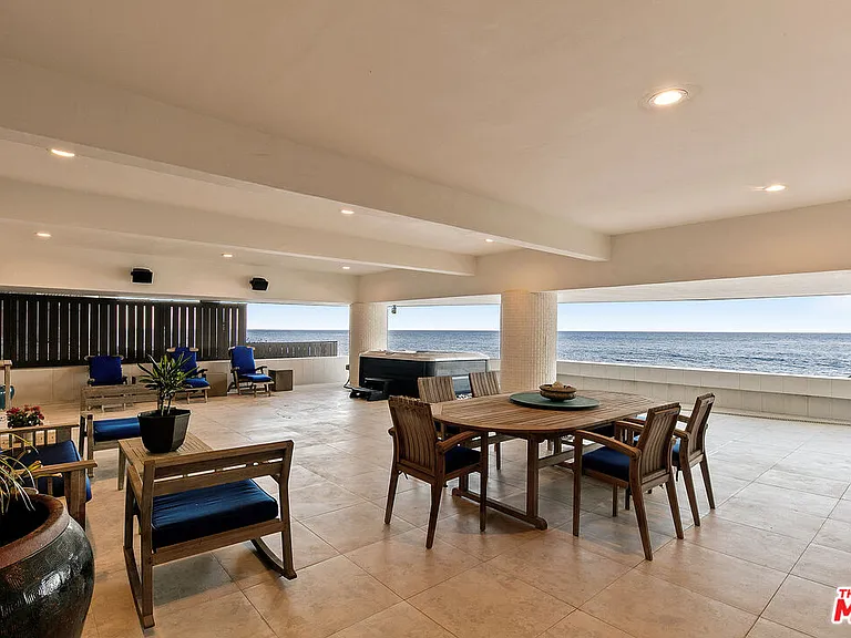 27352 Pacific Coast Hwy — Photo 36