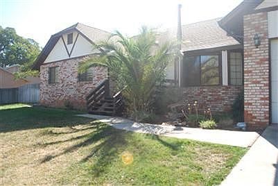 4th image of 2760 Knollwood Dr