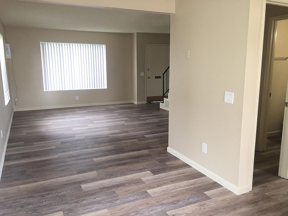 1st image of 10782 Lampson Ave APT 33