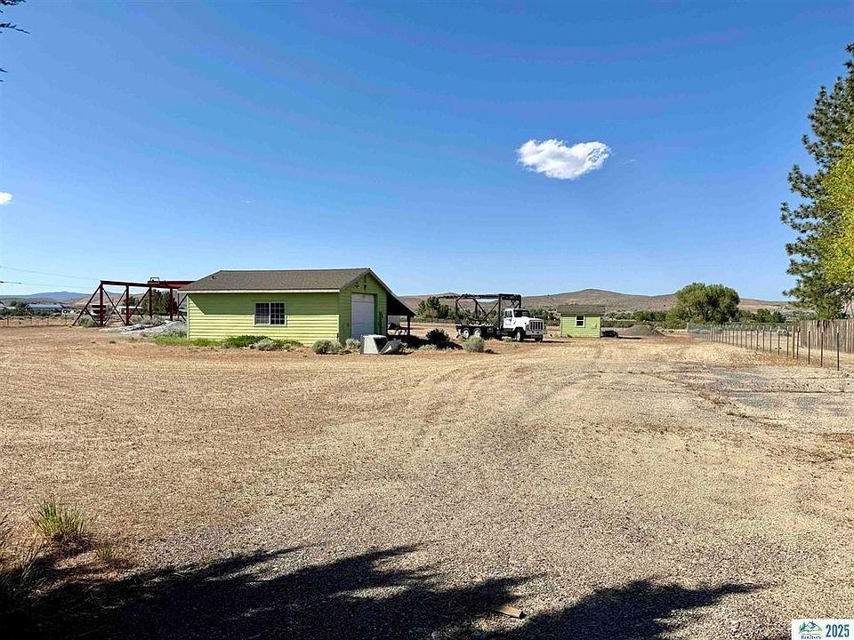 1st image of 463-280 Main St
