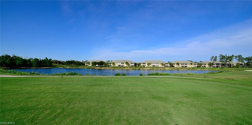 3 bed, 2.0 bath, 1848 sqft, $7,000 — Photo 4