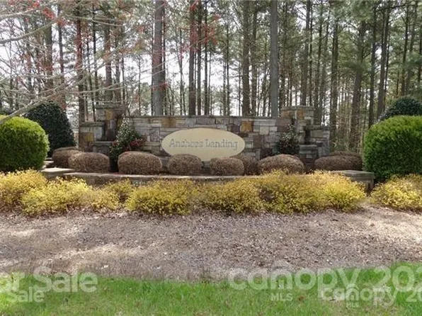 148 Greens Rd, Granite Falls, NC 28630