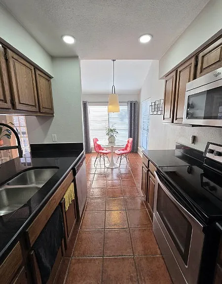 7525 Holly Hill Dr #32 — Photo 12