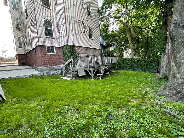 34-36 Boston St #1 — Photo 22