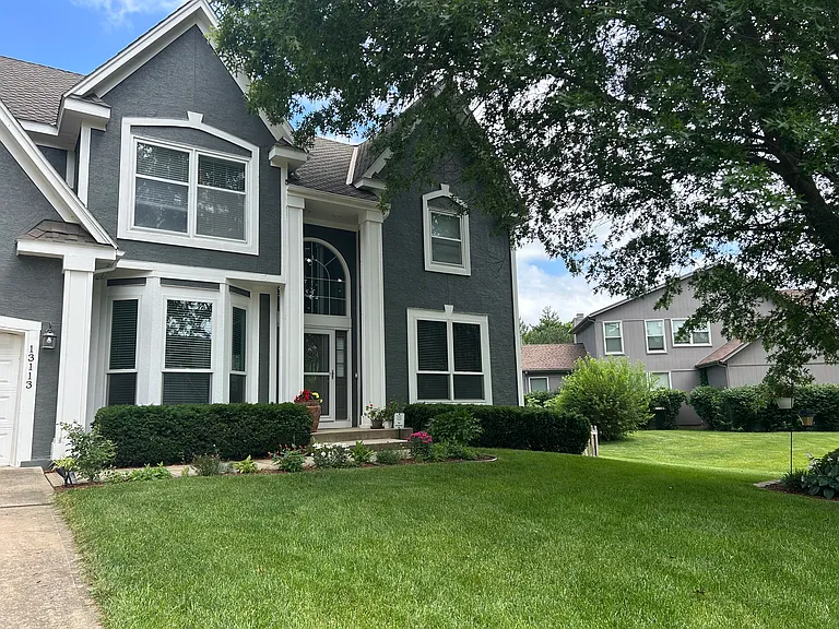 13113 Meadow Ln — Photo 2