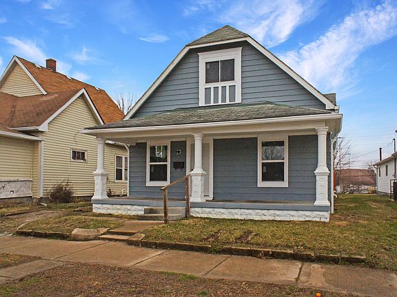 2nd image of 1345 Blaine Ave