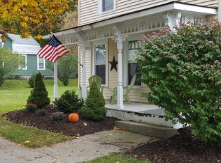 9 Green St, Camillus, NY 13031