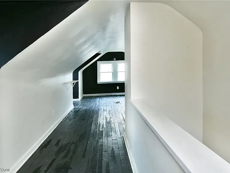 1787 Bonnie Brae Ave NE — Photo 8