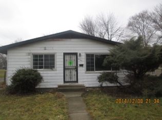 15140 5th Ave, Phoenix, IL 60426