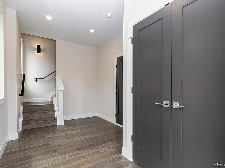 1275 Stuart St — Photo 23