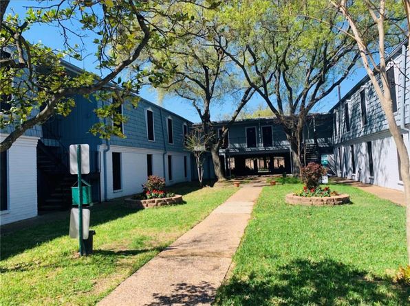 1901 S Voss Rd APT 43