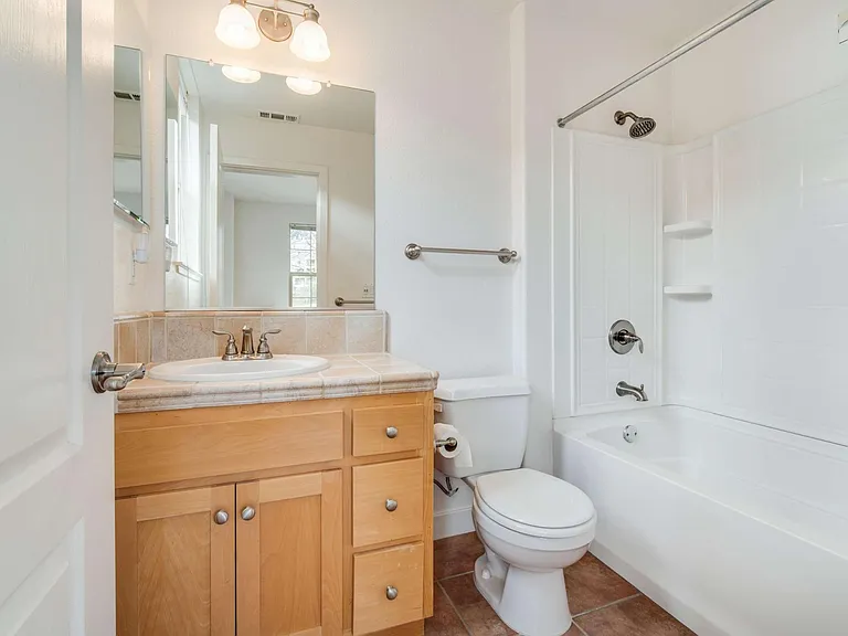 6192 Old Quarry Loop — Photo 5