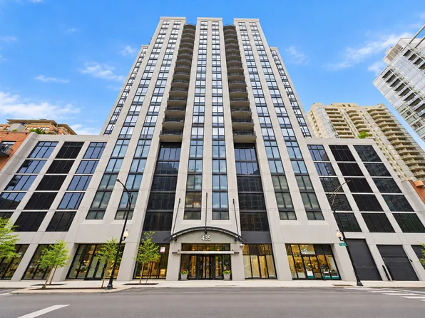 435 W Erie St #801, Chicago, IL 60610