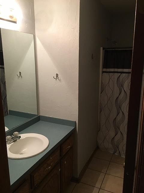 1st image of 2708 SE 89th Ter
