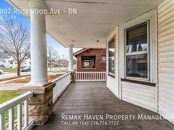 2nd image of 9002 Rosewood Ave