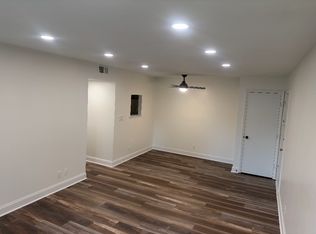 8718 Bayberry Pl APT 29, Plantation, KY 40242