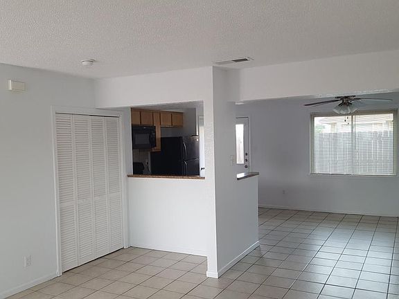 3rd image of 501 Esther Cir APT D