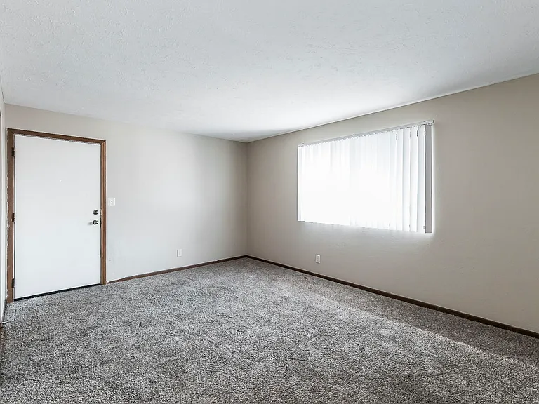 4225 N 60th St #5 — Photo 9