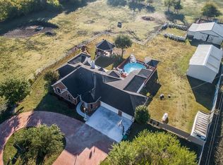 1721 Stainback Rd, Red Oak, TX 75154