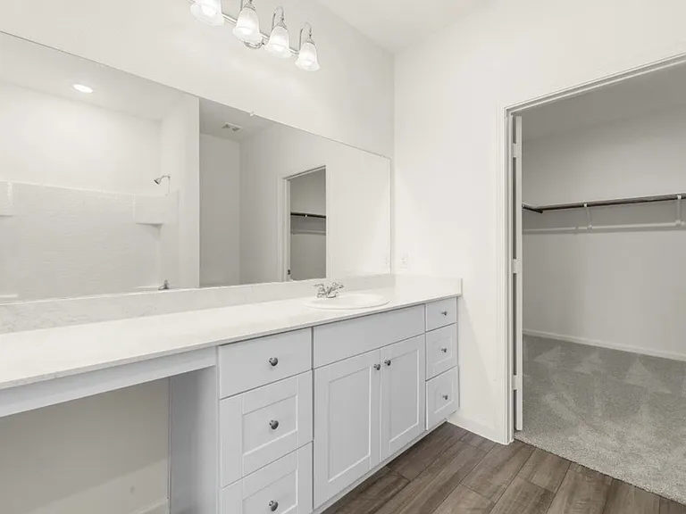 10308 Holycross Ln — Photo 21